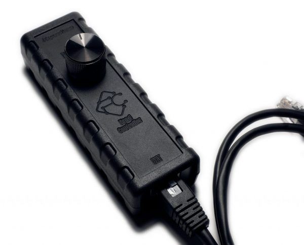 hd5-1024x824 Mando de control Pegasus Astro FocusCube
